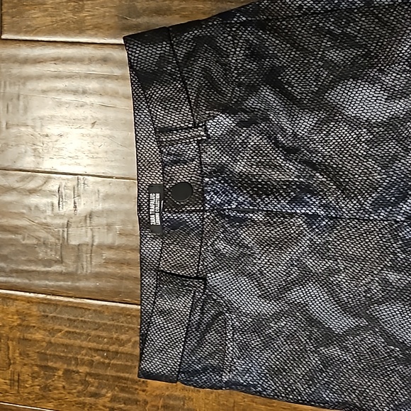 ZARA snakeskin print jeggings - Picture 3 of 8